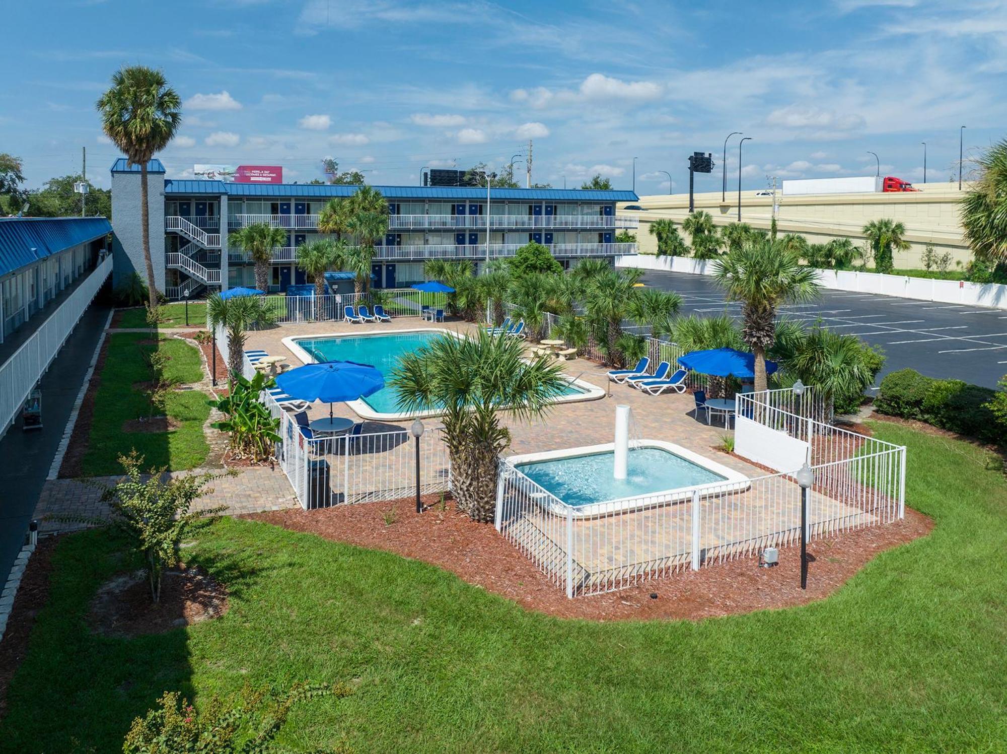 Days Inn By Wyndham Orlando Downtown Buitenkant foto